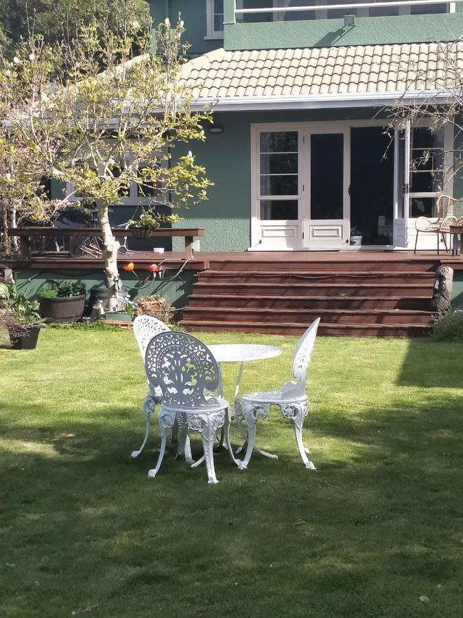 Amberly House Rotorua Bed & Breakfast Dış mekan fotoğraf