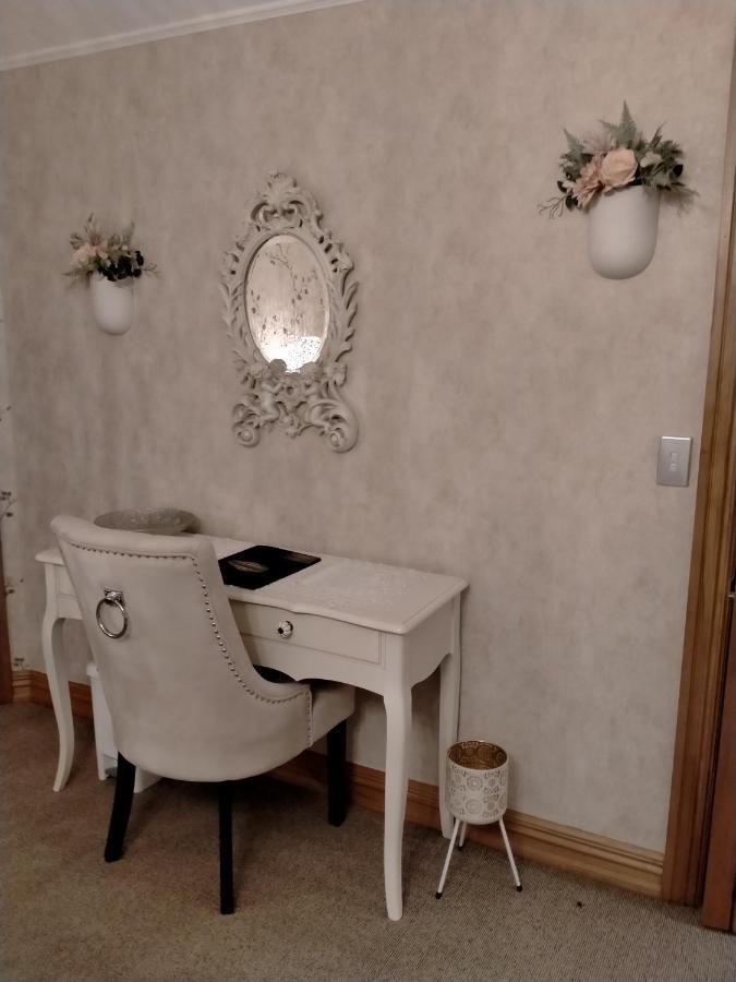 Amberly House Rotorua Bed & Breakfast Dış mekan fotoğraf