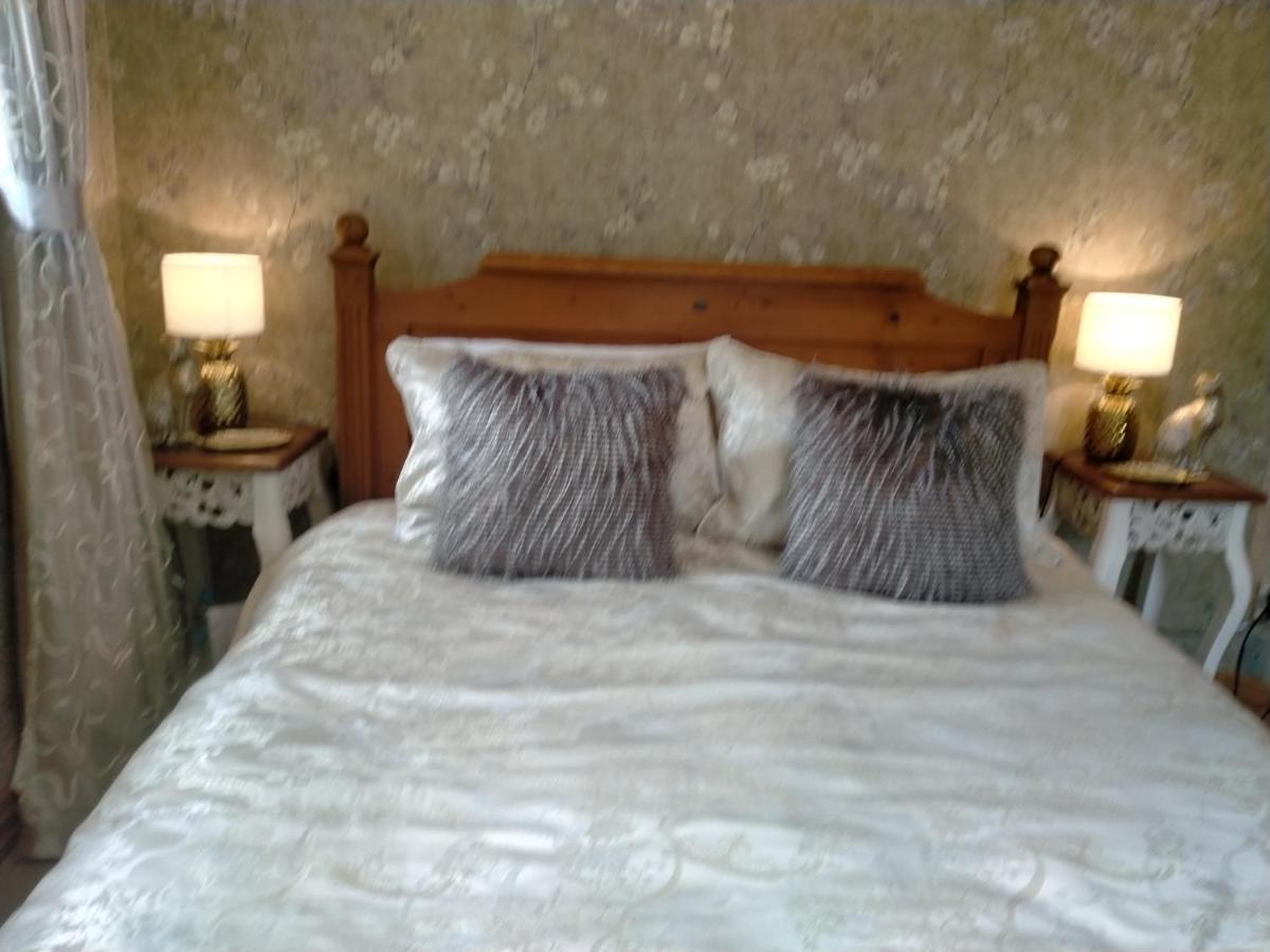 Amberly House Rotorua Bed & Breakfast Dış mekan fotoğraf